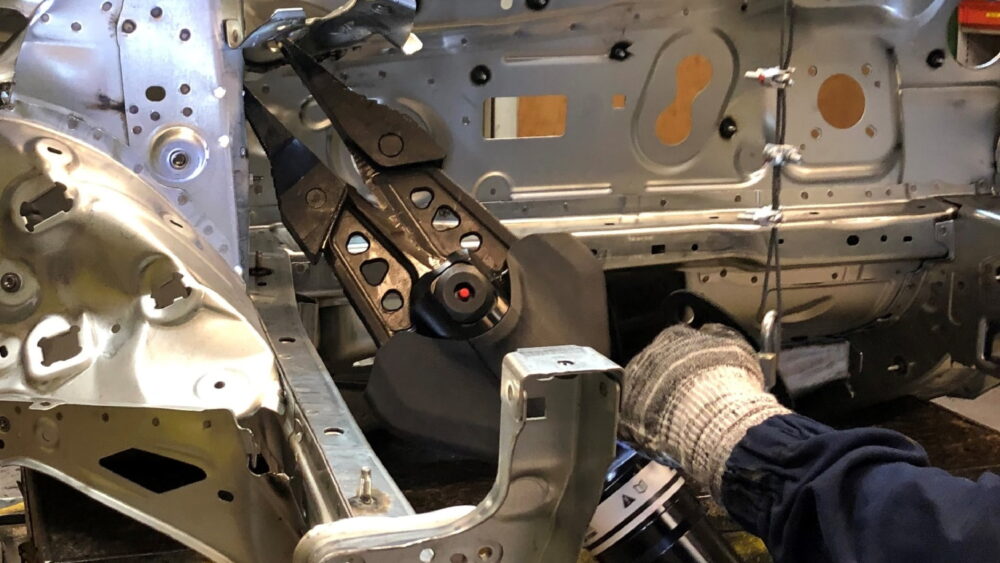 Outillage Hydraulique de déboutonnage